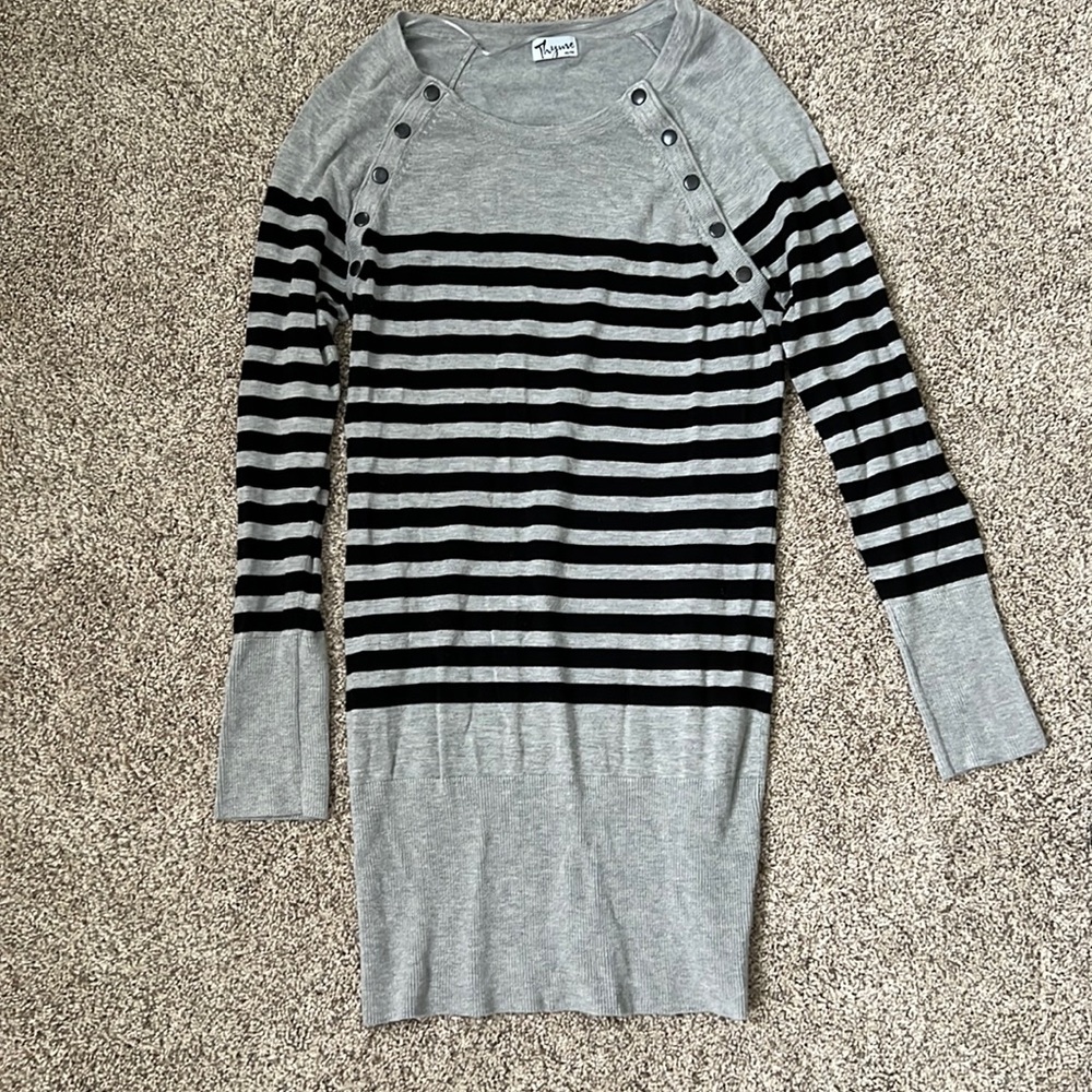 Thyme maternity and nursing sweater